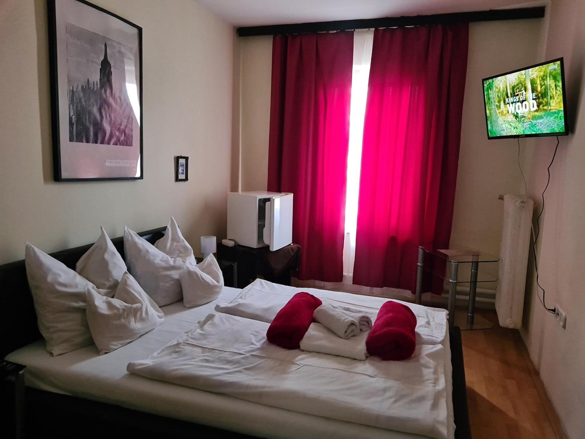 Hotel Oroszlan Szigetvar Luaran gambar